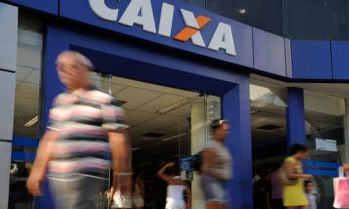 Bancos fecham na segunda (12) por feriado, mas Pix e app seguem funcionando